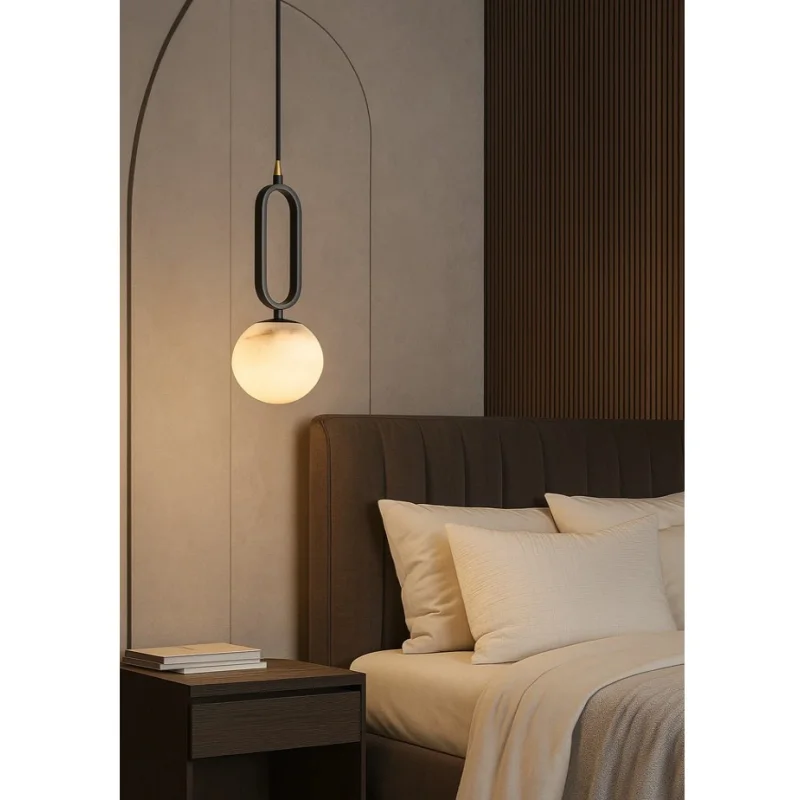 Piekaramā lampa Mores BLK
